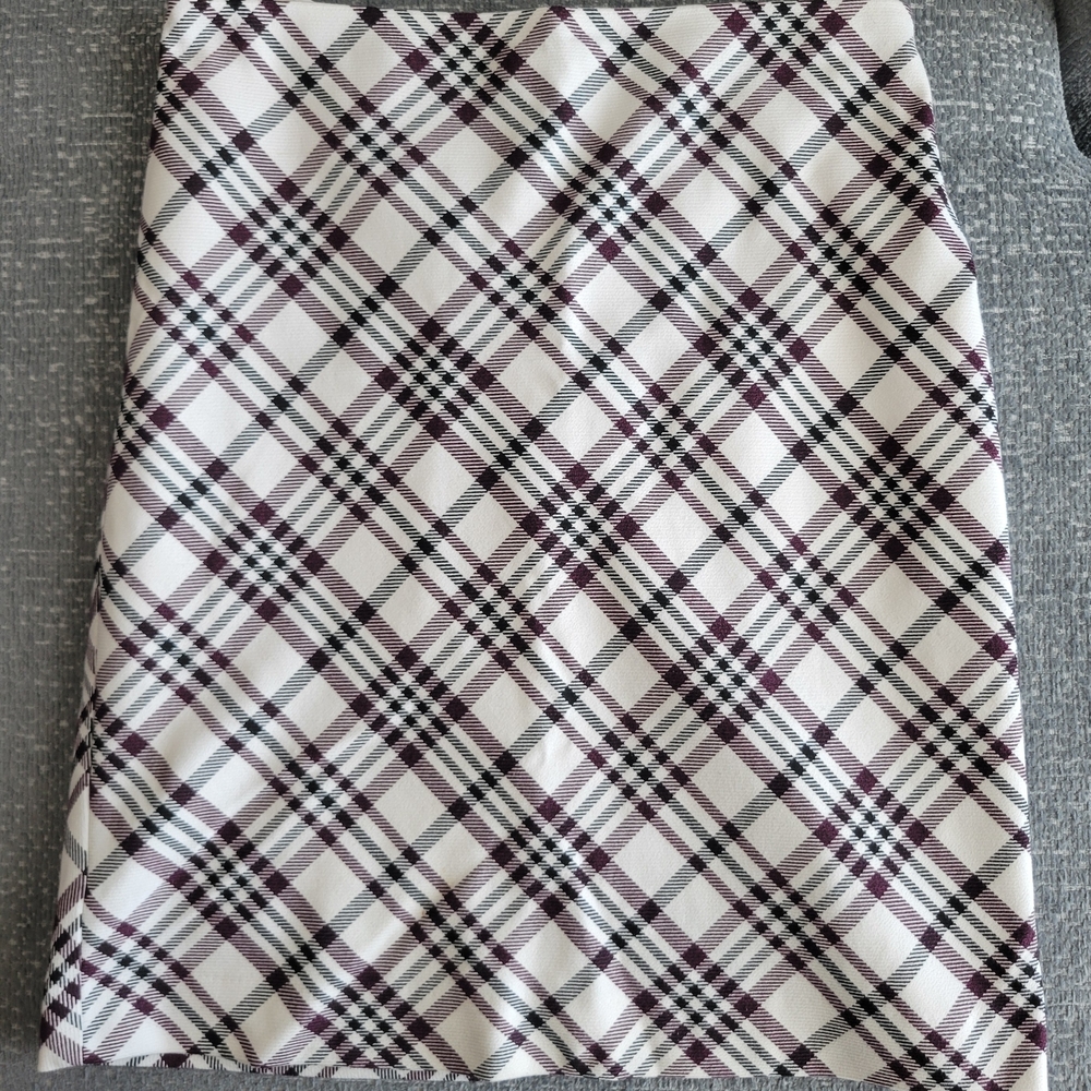 Express Plaid Straight Pencil Skirt White Black Purple Size 6